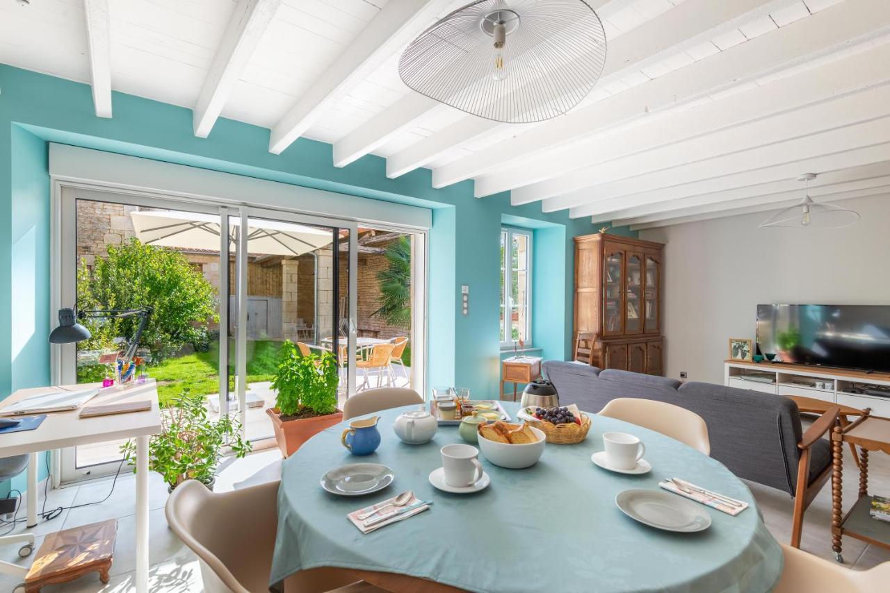 Bed and Breakfast Reves D'Autise Nieul-sur-l'Autise Экстерьер фото