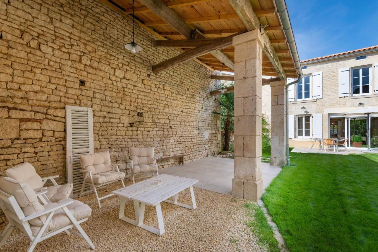 Bed and Breakfast Reves D'Autise Nieul-sur-l'Autise Экстерьер фото